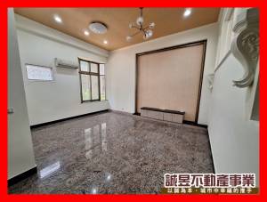 誠昱/文化路漂亮花園透.