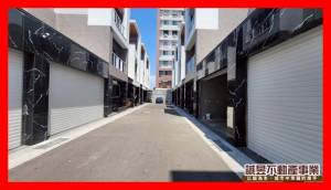 誠昱/鹽水福砌全新電梯車.